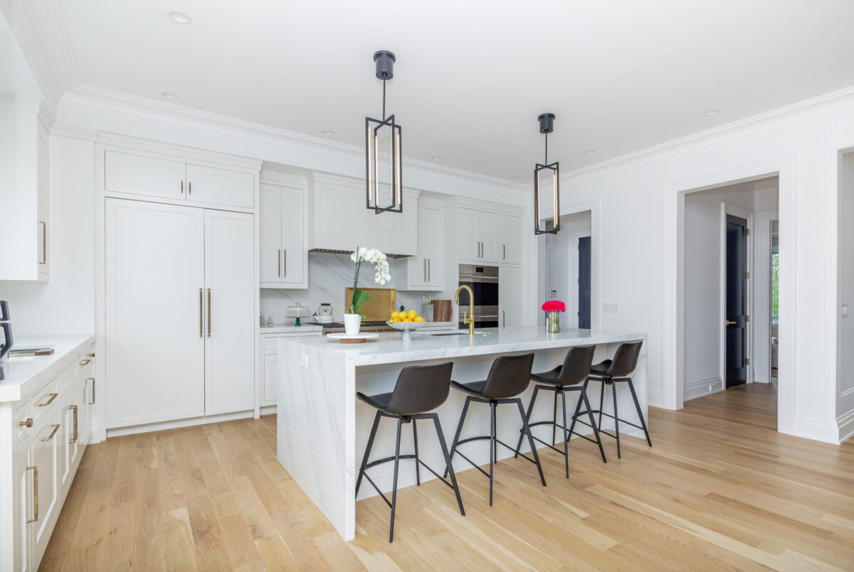 Kitchen & Hall To Den – Main Level