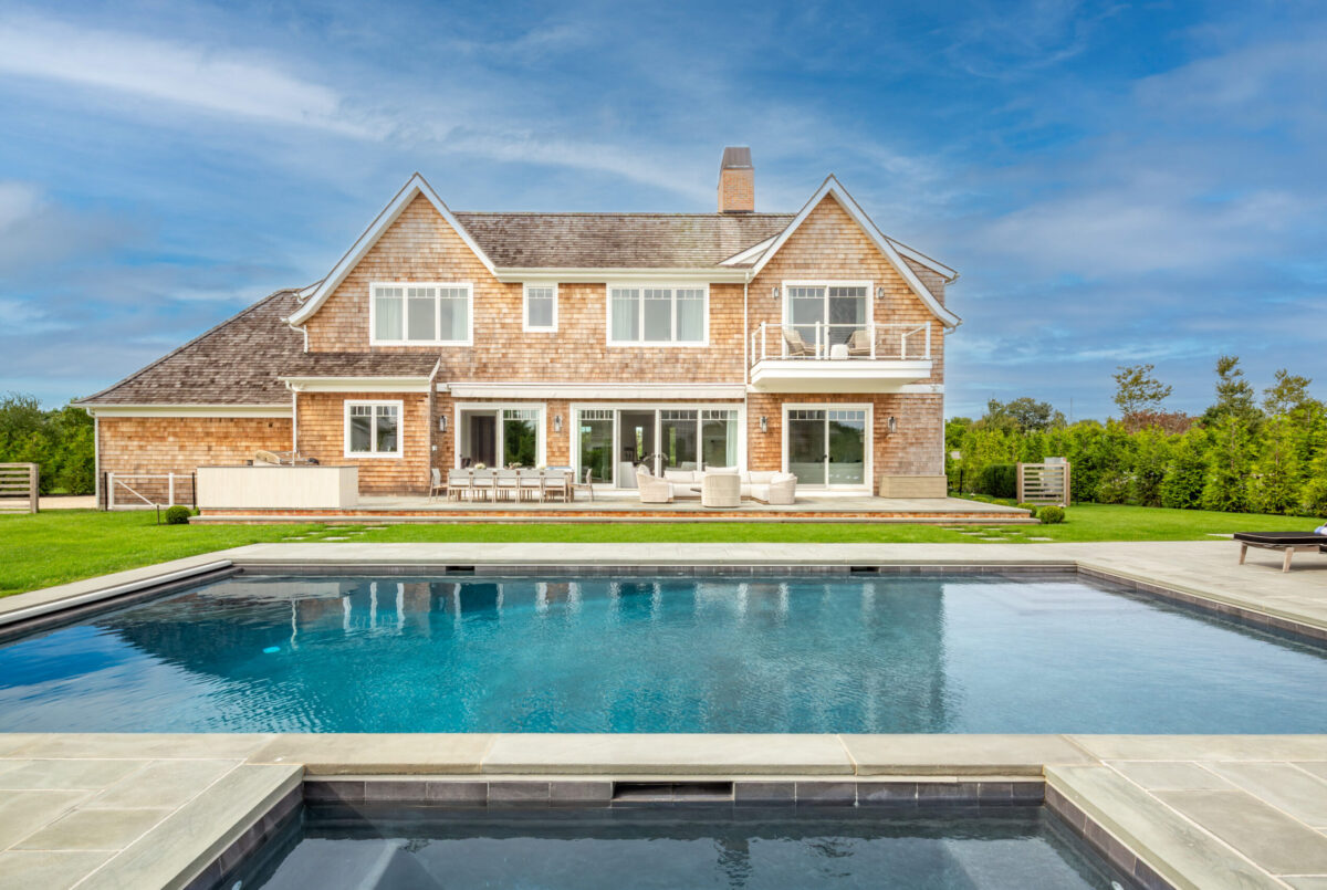 Swimming Pool, Spa & Terrace – Backyard